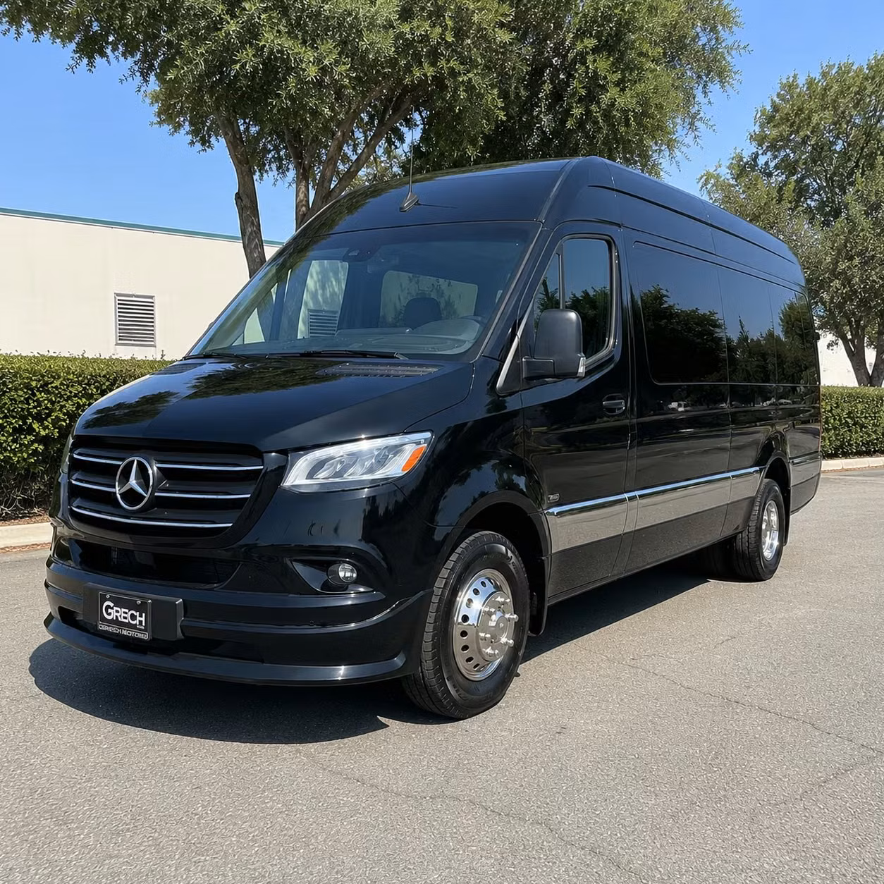 dubuque sprinter van rental with driver