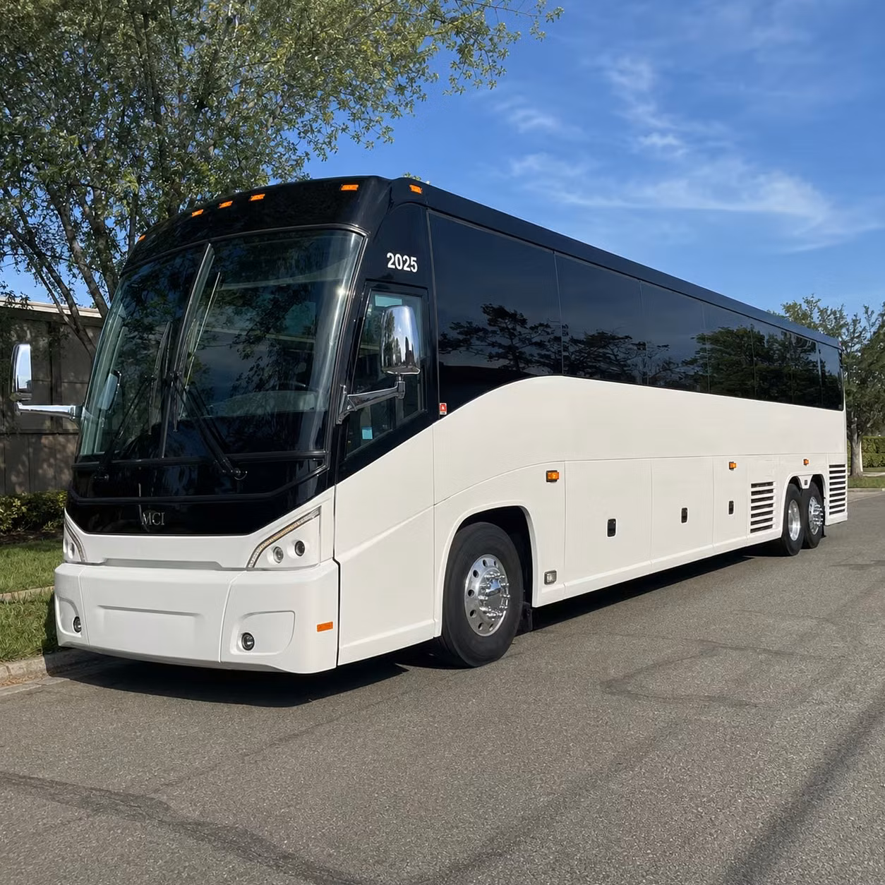 long distance transportation in dubuque and all the surrounding areas
