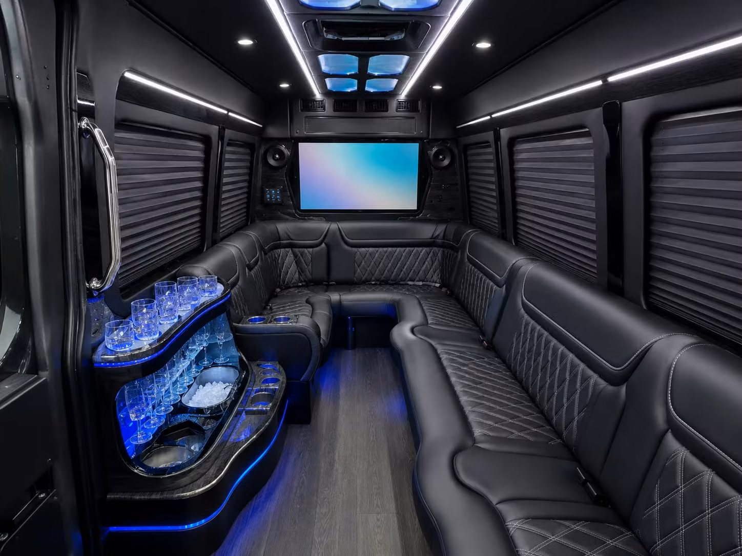 pre prom dinner shuttles and multi stop itineraries in dubuque